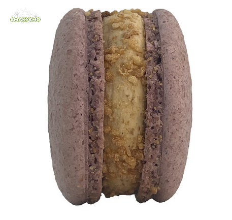 Макаронс Черничный тарт